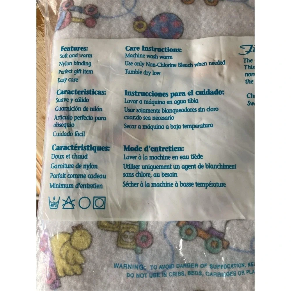 Owen fleece crib blanket 100% polyester blue and pink Toys 36